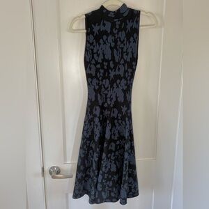 Milly Floral Jacquard sleeveless Fit & Flare Dress quiet luxury  Size P (US 0–2)